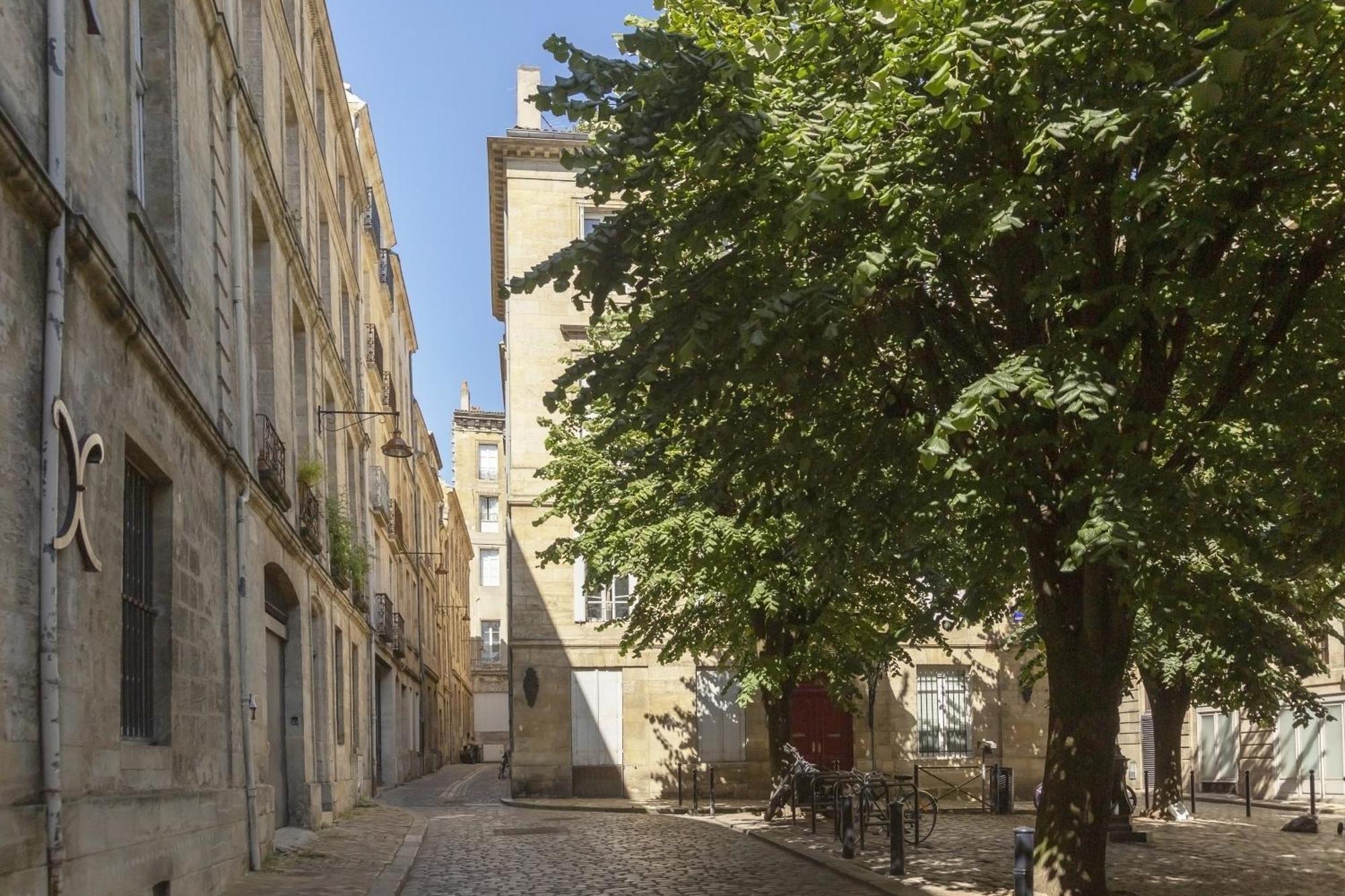 Studio Place De La Bourse Bordeaux Apartment Exterior photo